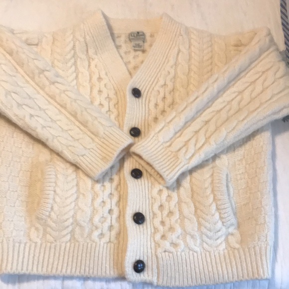Vintage LL Bean Cable Irish Fisherman Cardigan Wool Made in Ireland Size Medium - Picture 8 of 10